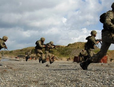 Μ.Τσαβούσογλου: «Το “ατύχημα” στα Ίμια θα είχε συμβεί εάν οι στρατιώτες μας δεν ήταν τόσο ψύχραιμοι»!